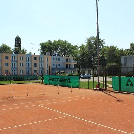 Hotel Korekt Banka Zewnętrze zdjęcie