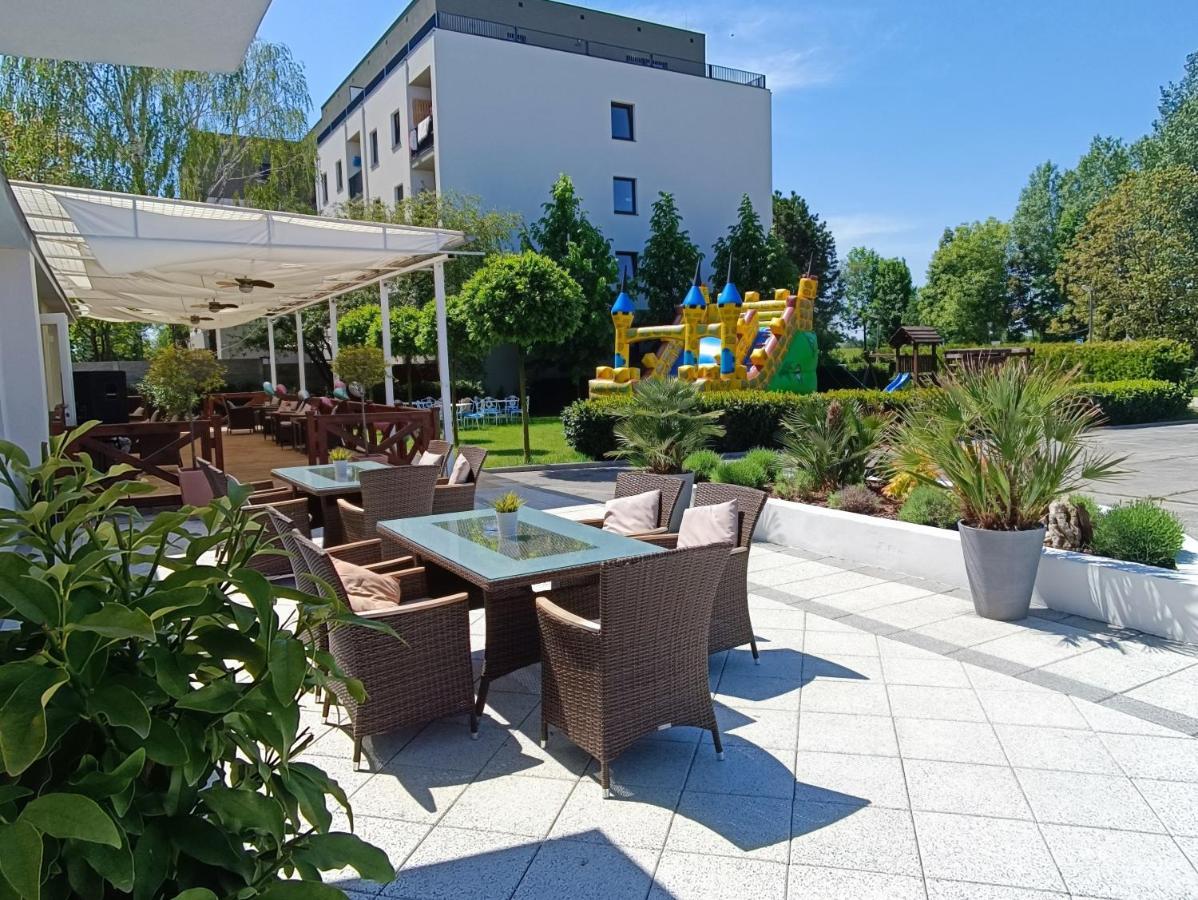 Hotel Korekt Pieszczany Zewnętrze zdjęcie